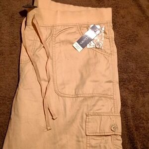 Women's beige Faded Glory size 18 W cargo pants